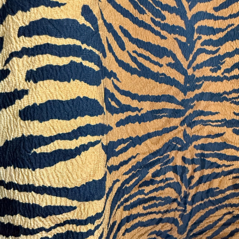 Emily McCarthy Hampton Tiger Print Mini Dress - Picture 7 of 8
